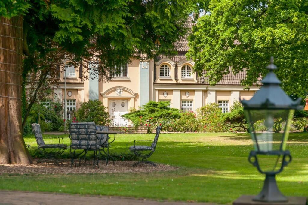 Apartment Gaestehaus Schloss Bothmer Швармщед Екстериор снимка