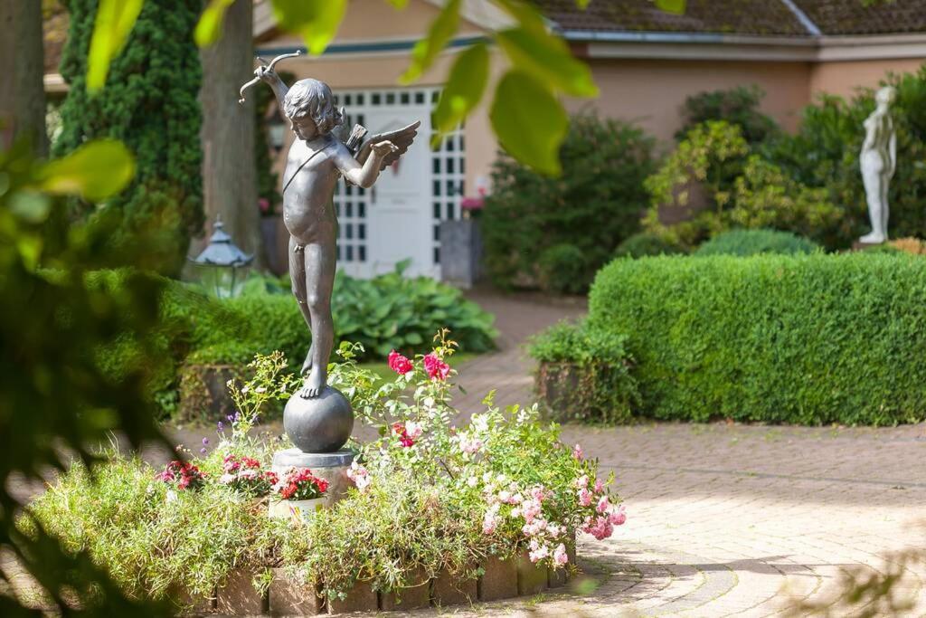 Apartment Gaestehaus Schloss Bothmer Швармщед Екстериор снимка